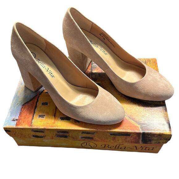 NIB Bella Vita Blush Suede Nara Block Heel Pump Size 8.5 - Picture 1 of 9